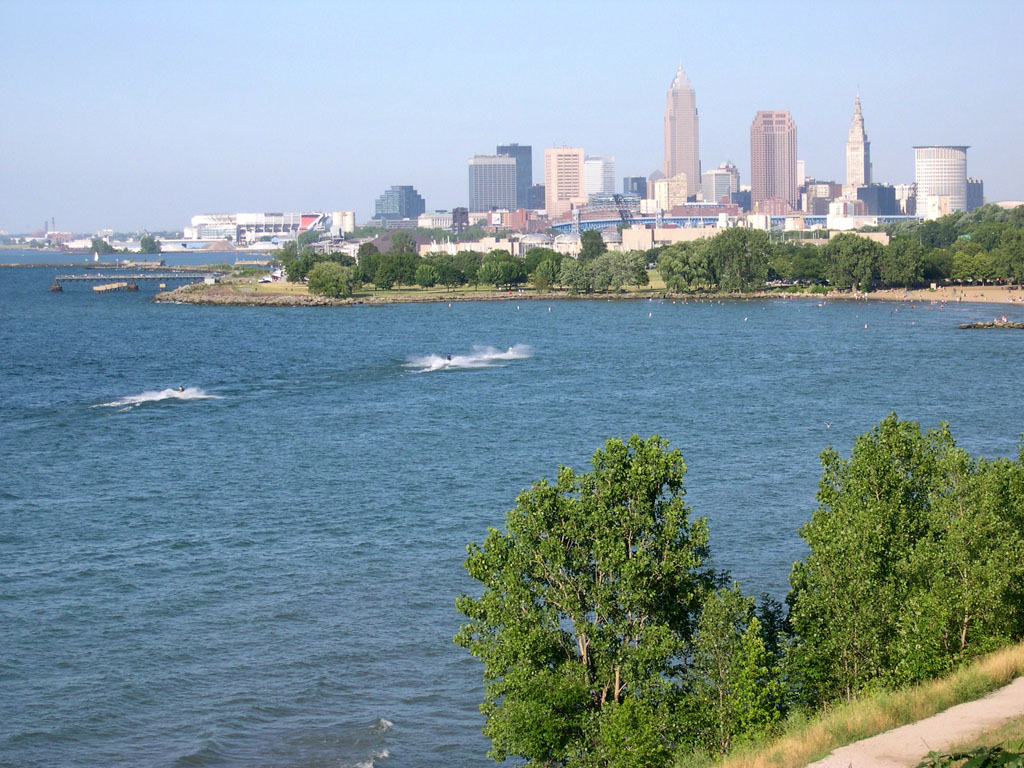 Clifton / Baltic / Lake / Edgewater Real Estate & Community Information 